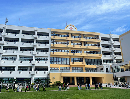 セミナー -1〈沖縄国際大学〉の画像
